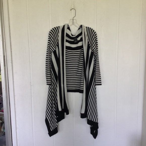 NINA LEONARD BLACK WHITE CARDIGAN SIZE SMALL - Picture 4 of 12